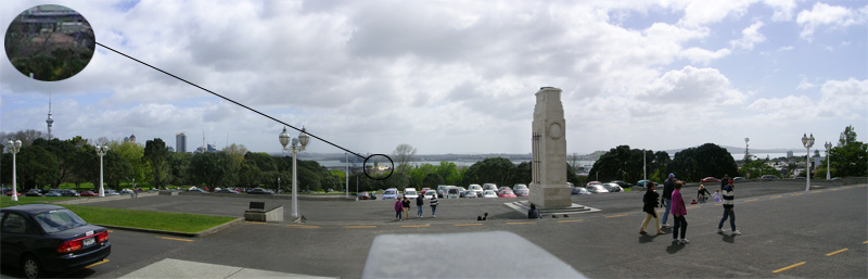 der Blick vom Auckland War Memorial Museum (unser Wohnheim ist auch zu sehen)