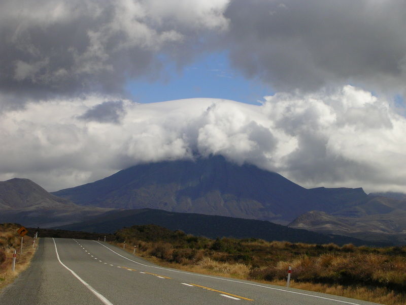 diesmal liegt der Tongario National Park in Wolken