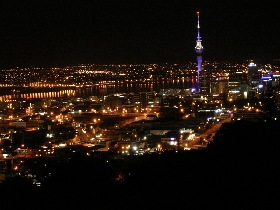 auf dem R�ckweg noch ein Zwischenstopp auf Mount Eden