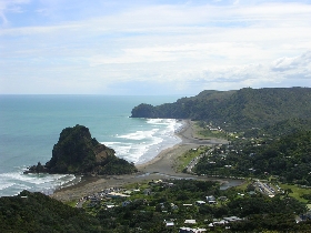Piha-Beach von oben