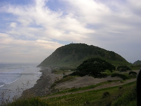 der Blick zum Leuchtturm am East Cape