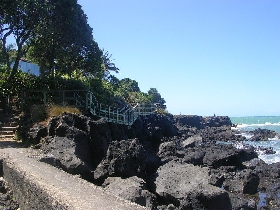 der Weg zum Milford-Beach