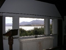 das Altarbild: Blick auf den Lake Tekapo